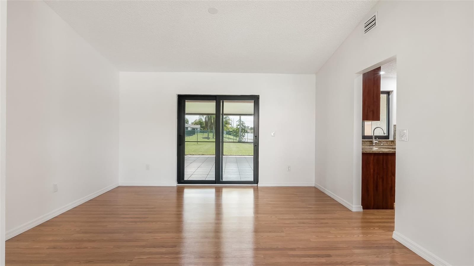15600 Huntridge Road, Davie, FL 33331 photo 20