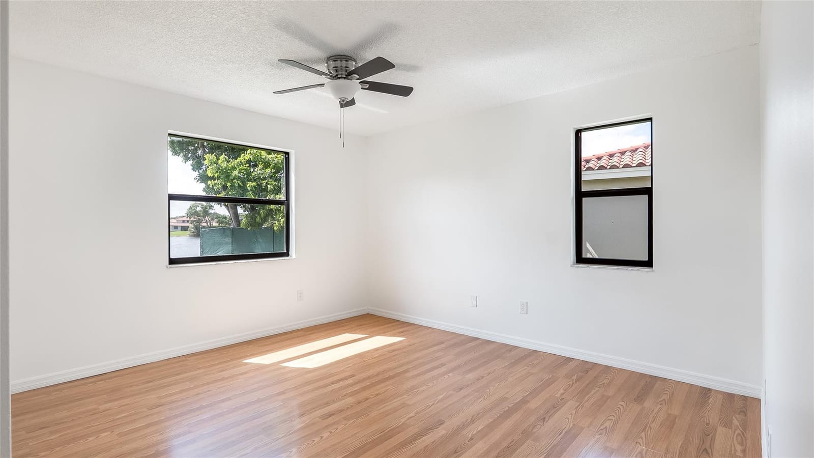 15600 Huntridge Road, Davie, FL 33331 photo 27