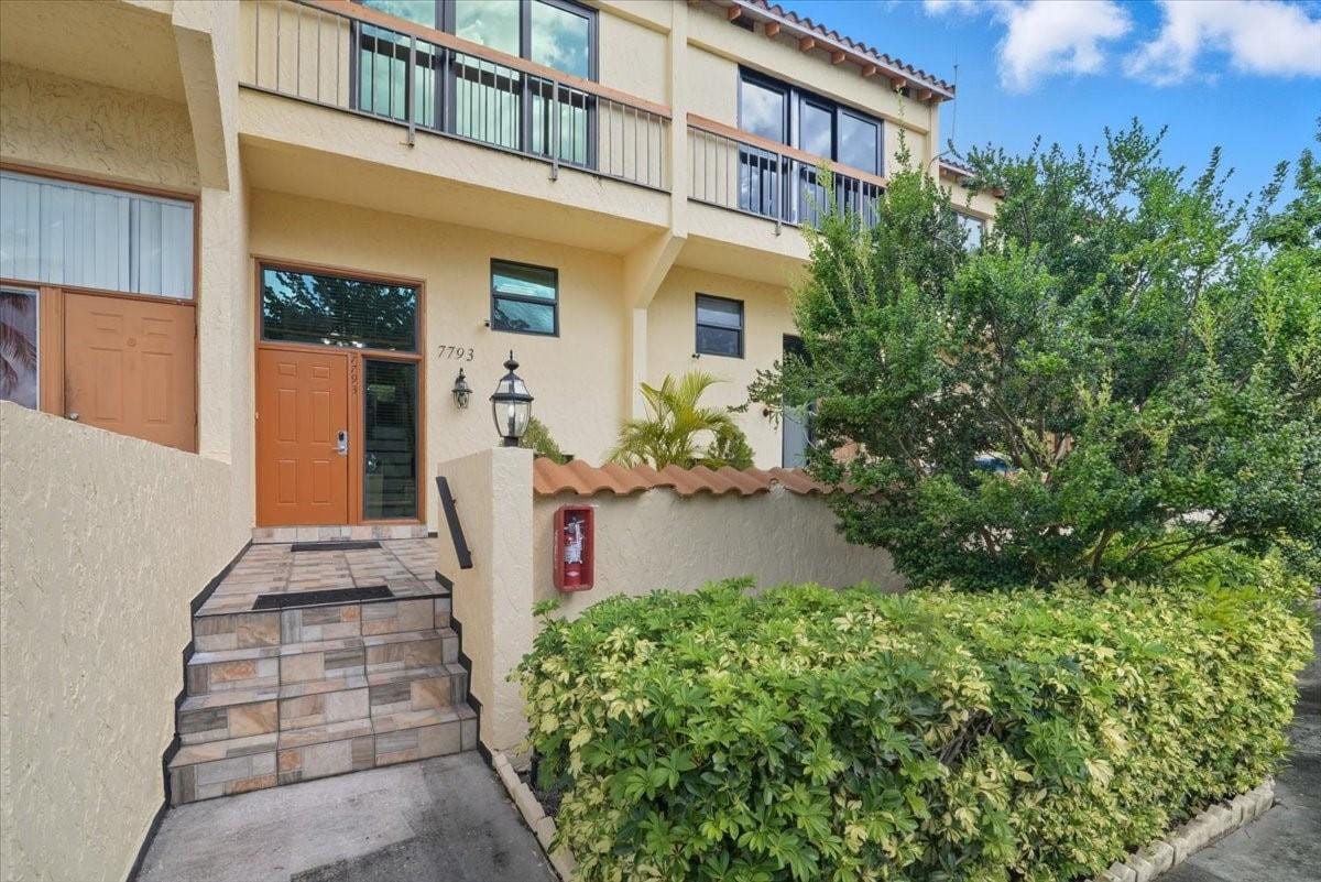 7793 Grande Street 7793 — photo 3