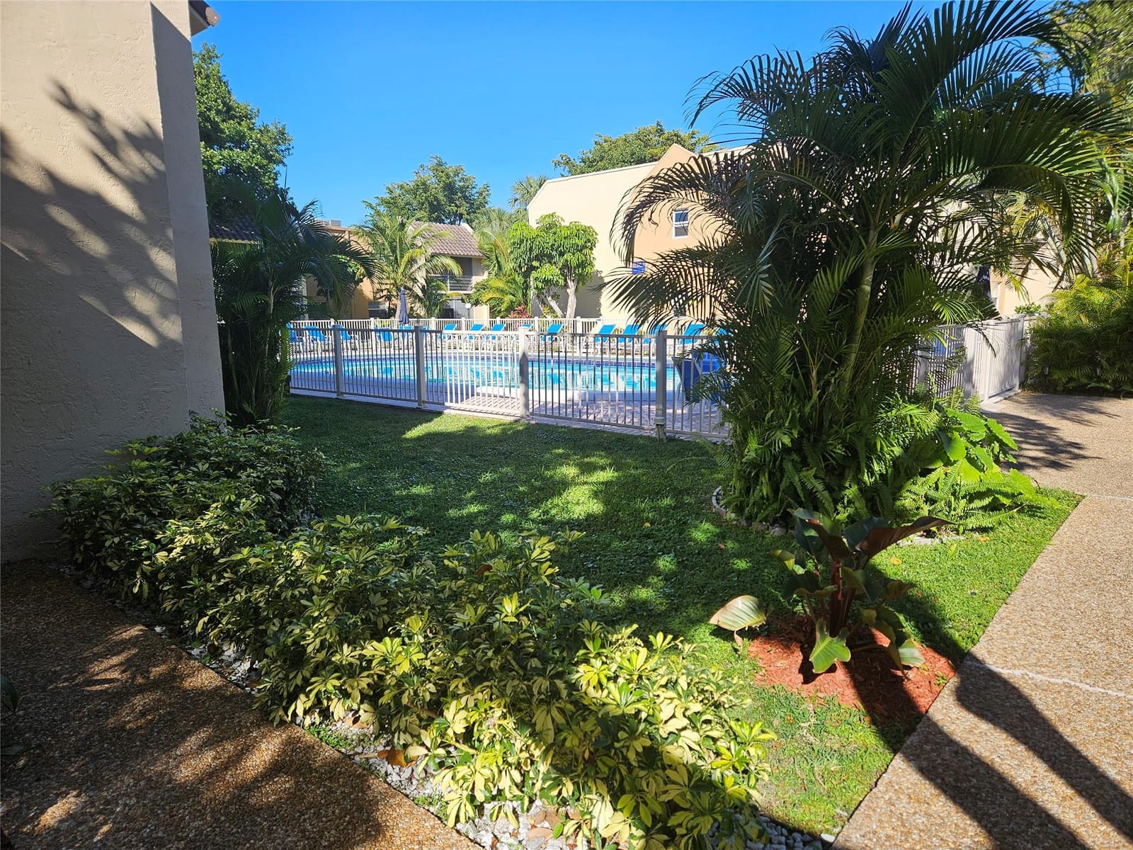 959 SE 2nd Avenue 135, Deerfield Beach, FL 33441 photo 20