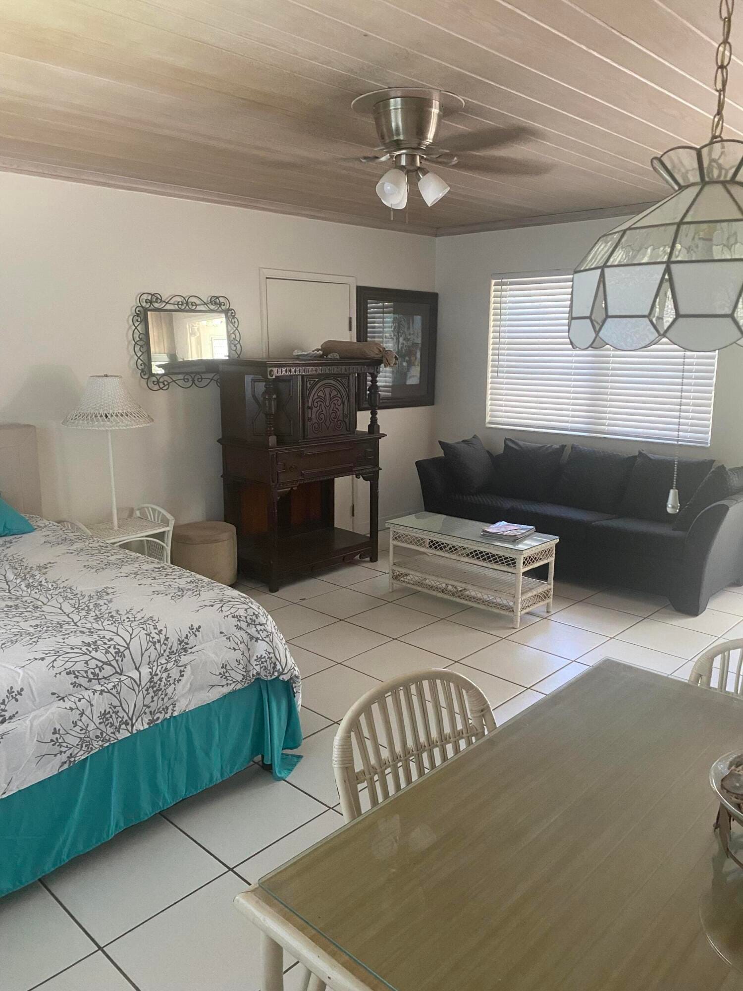 30 Andrews Avenue 23c — photo 3