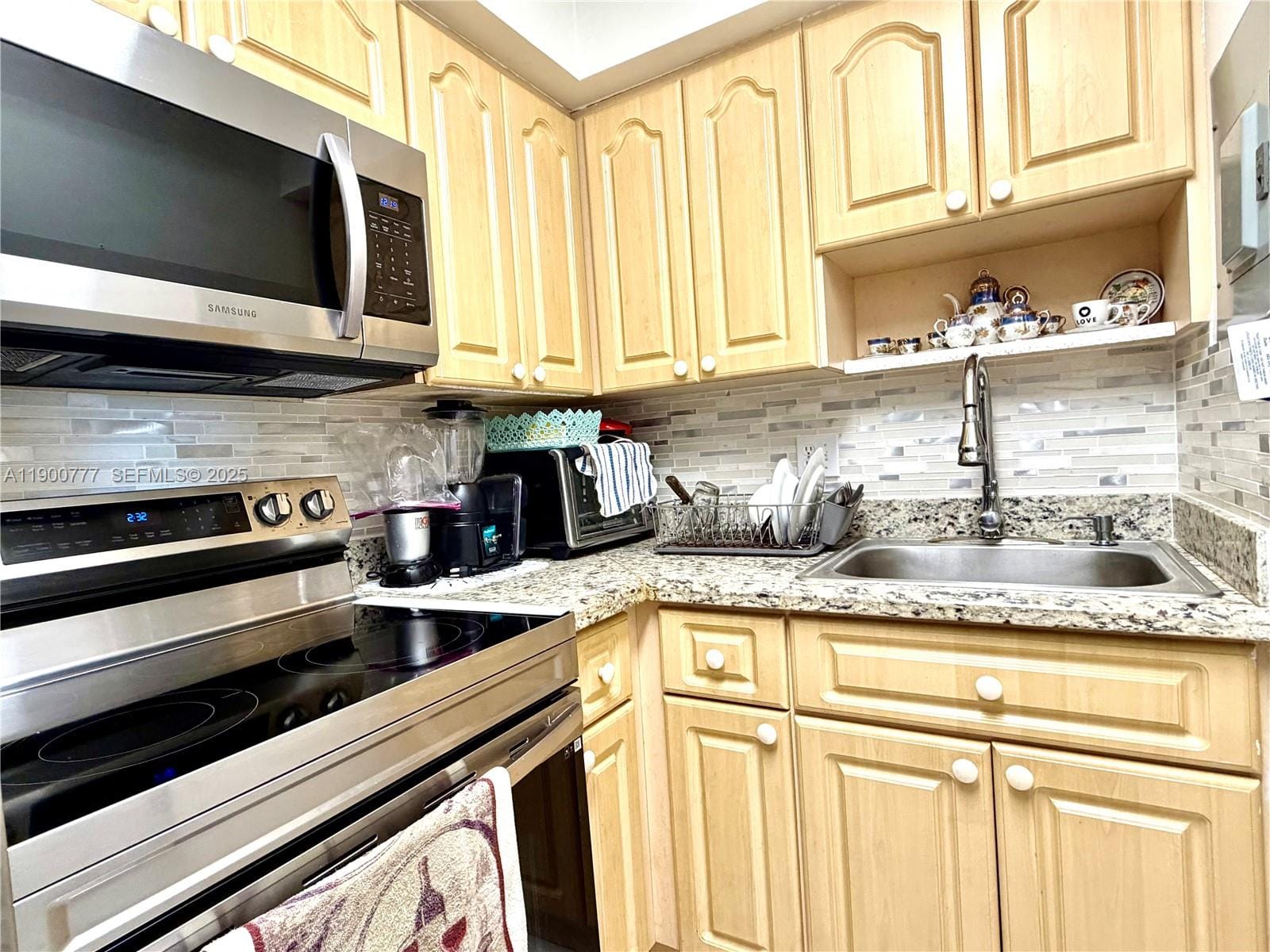 5201 NW 7th Street 212, Miami, FL 33126 photo 25