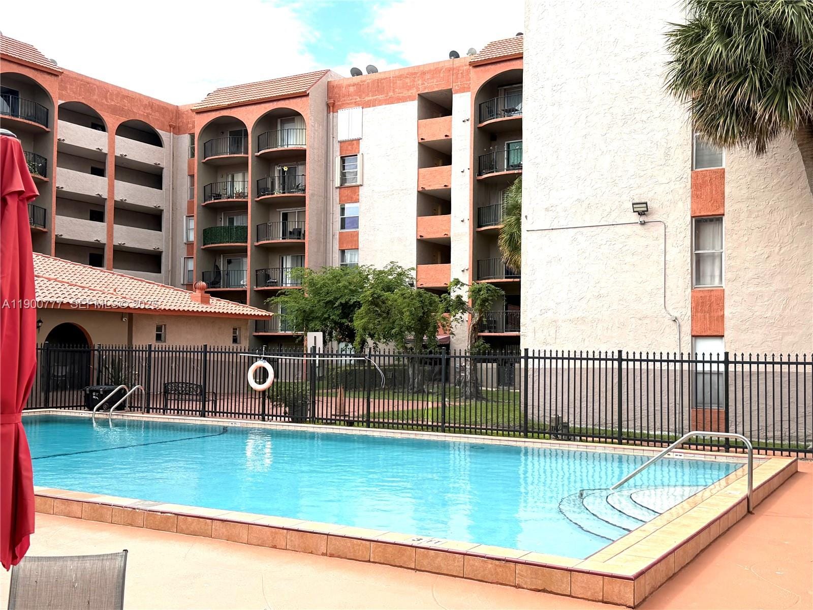 5201 NW 7th Street 212, Miami, FL 33126 photo 9