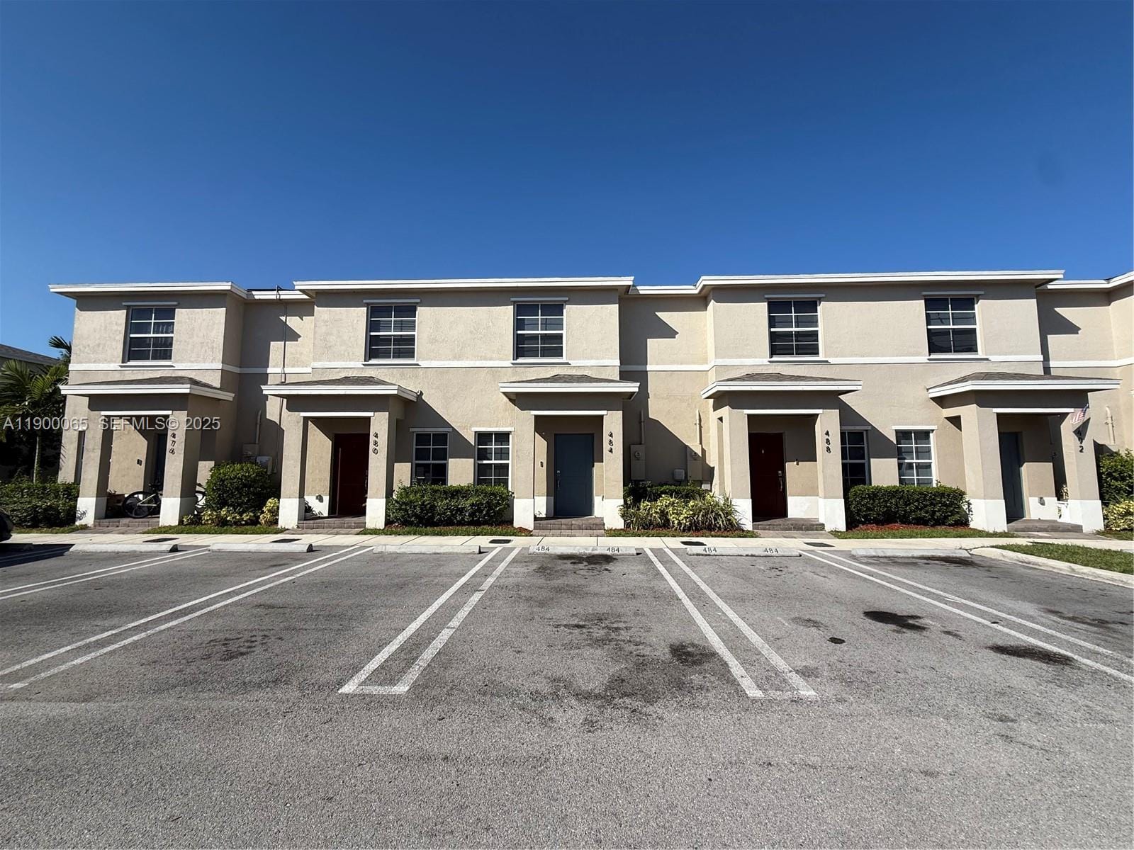 484 NE 5th Street, Florida City, FL 33034 photo 4