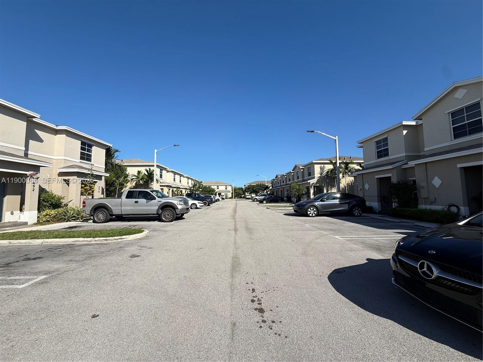 484 NE 5th Street, Florida City, FL 33034 photo 5