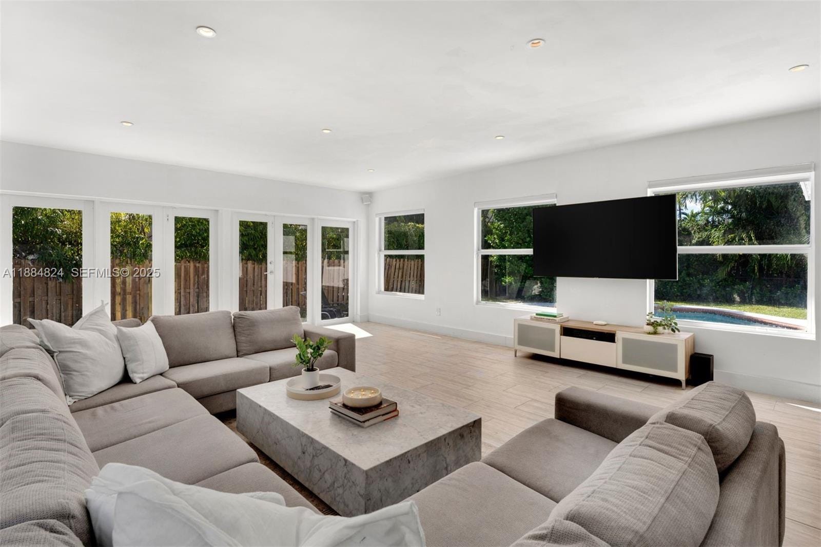 4397 N Michigan Avenue, Miami Beach, FL 33140 photo 13