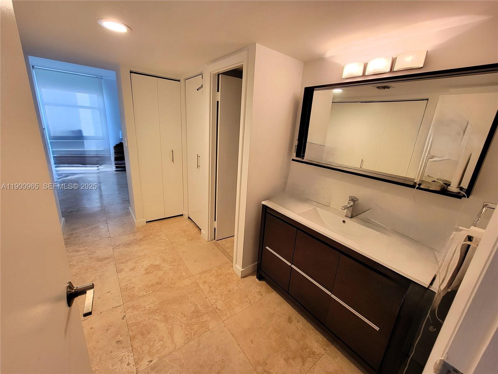 20379 W Country Club Drive 539, Aventura, FL 33180 photo 19