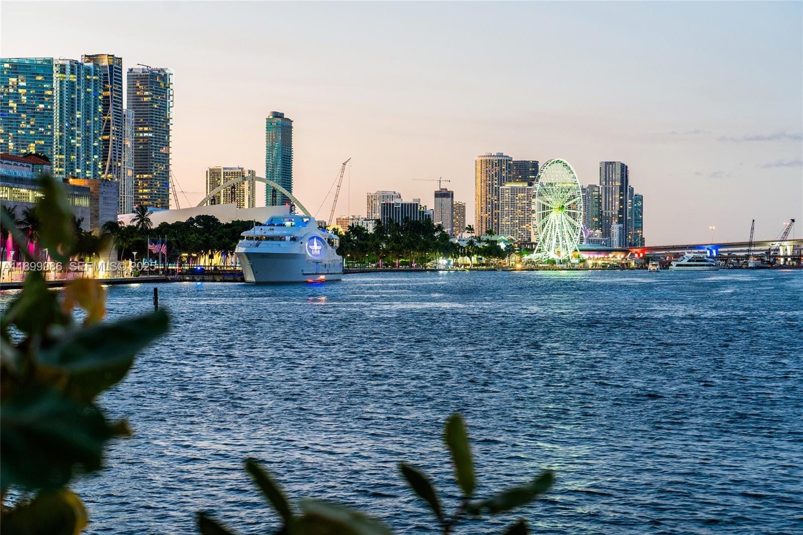 848 Brickell Key Drive 204, Miami, FL 33131 photo 14