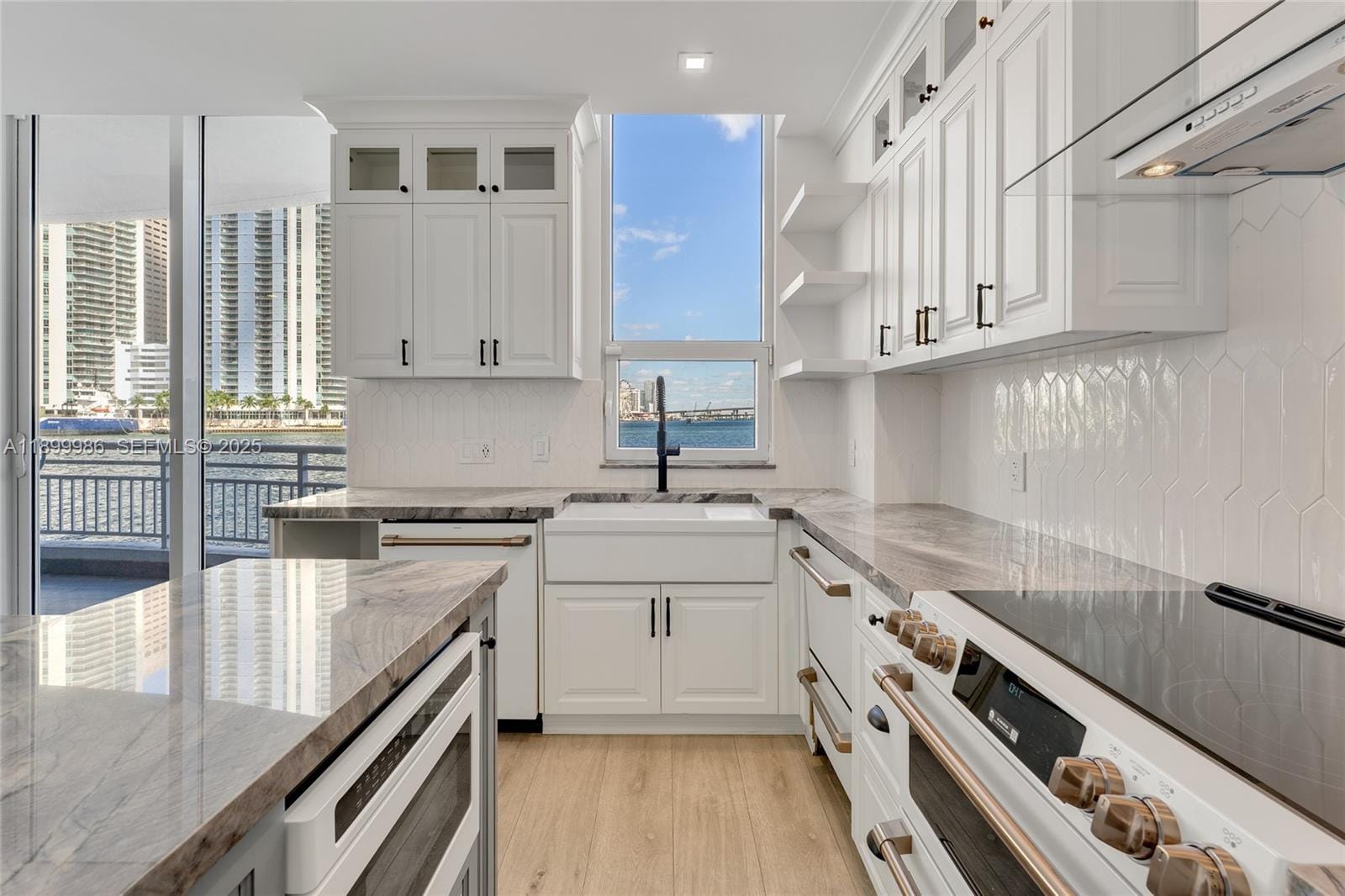 848 Brickell Key Drive 204, Miami, FL 33131 photo 18