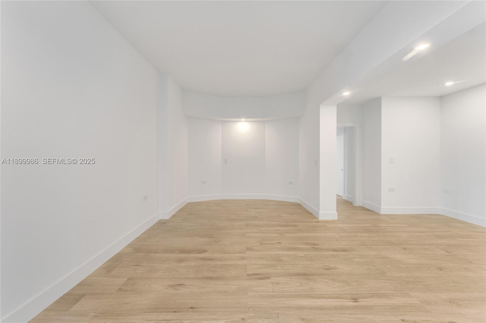 848 Brickell Key Drive 204, Miami, FL 33131 photo 20