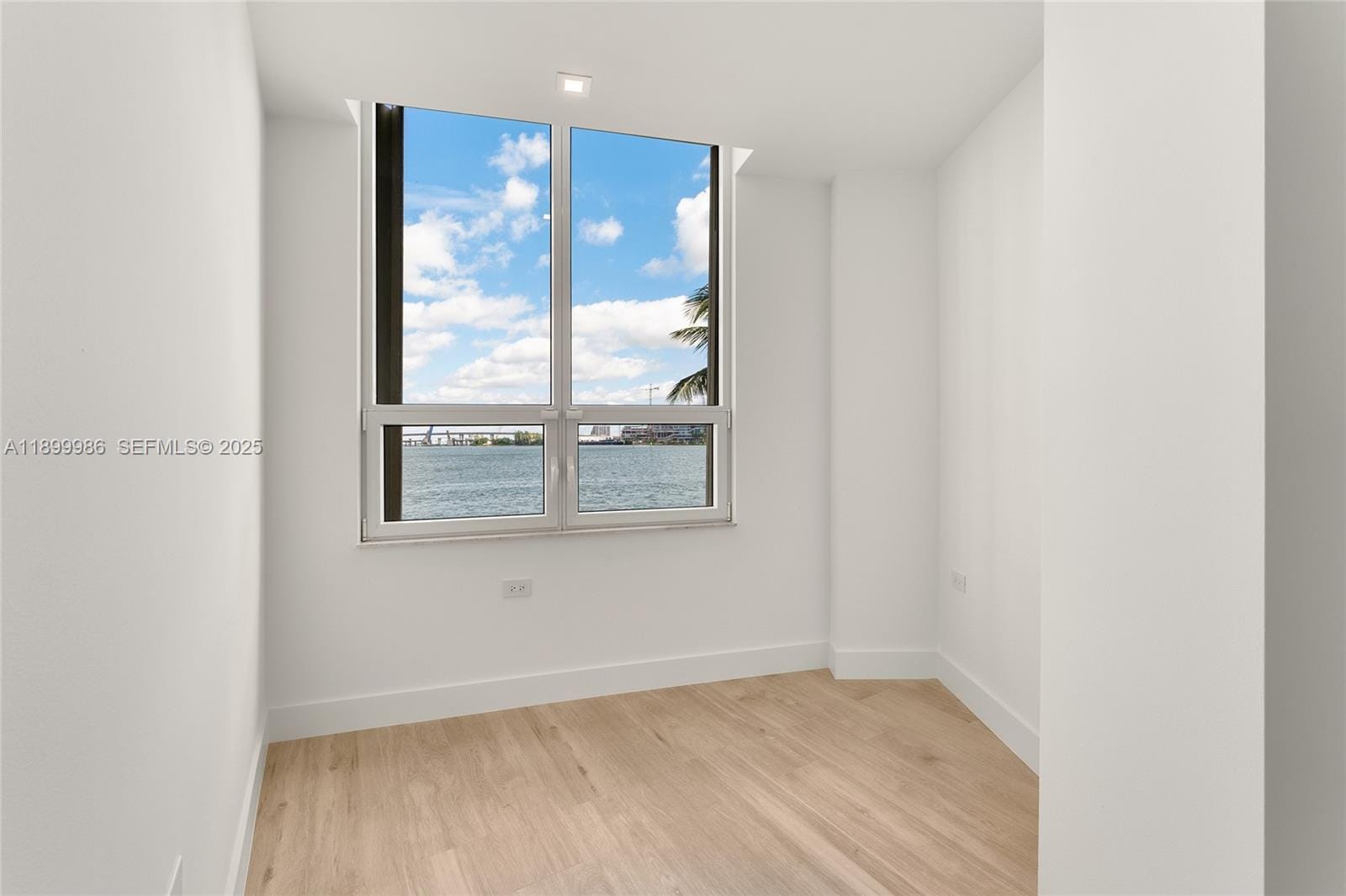 848 Brickell Key Drive 204, Miami, FL 33131 photo 25