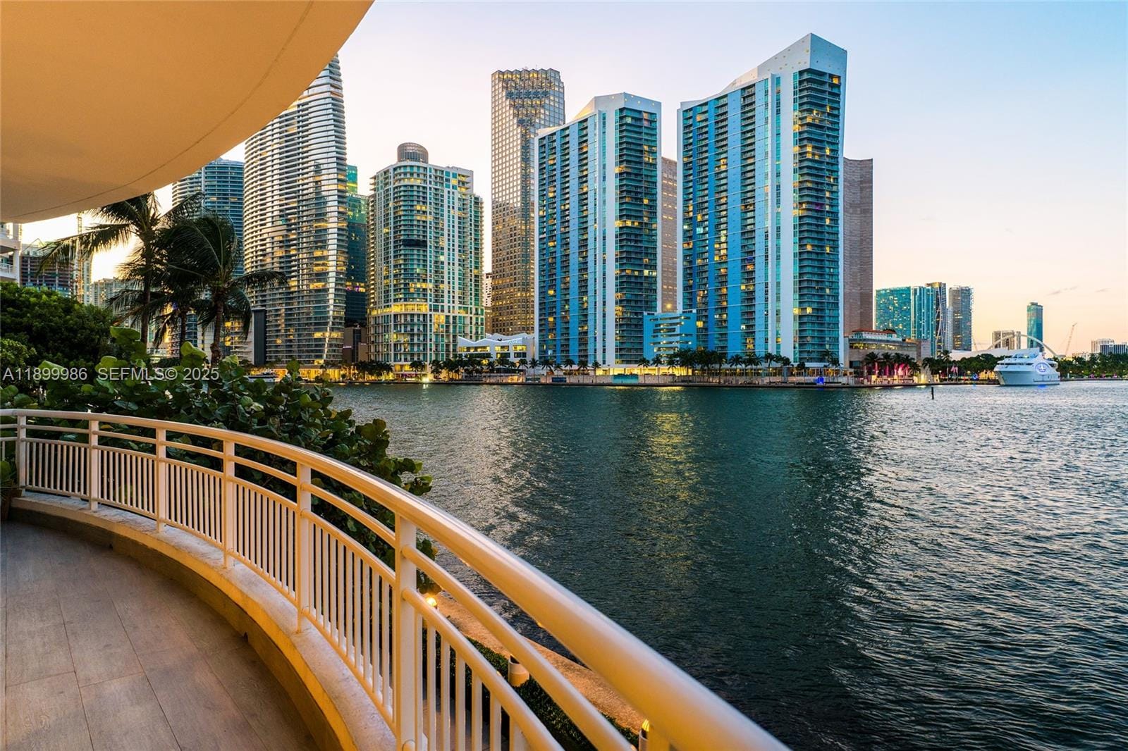 848 Brickell Key Drive 204 — photo 10