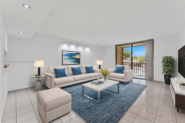 8420 SW 133rd Ave Road 221, Miami, FL 33183