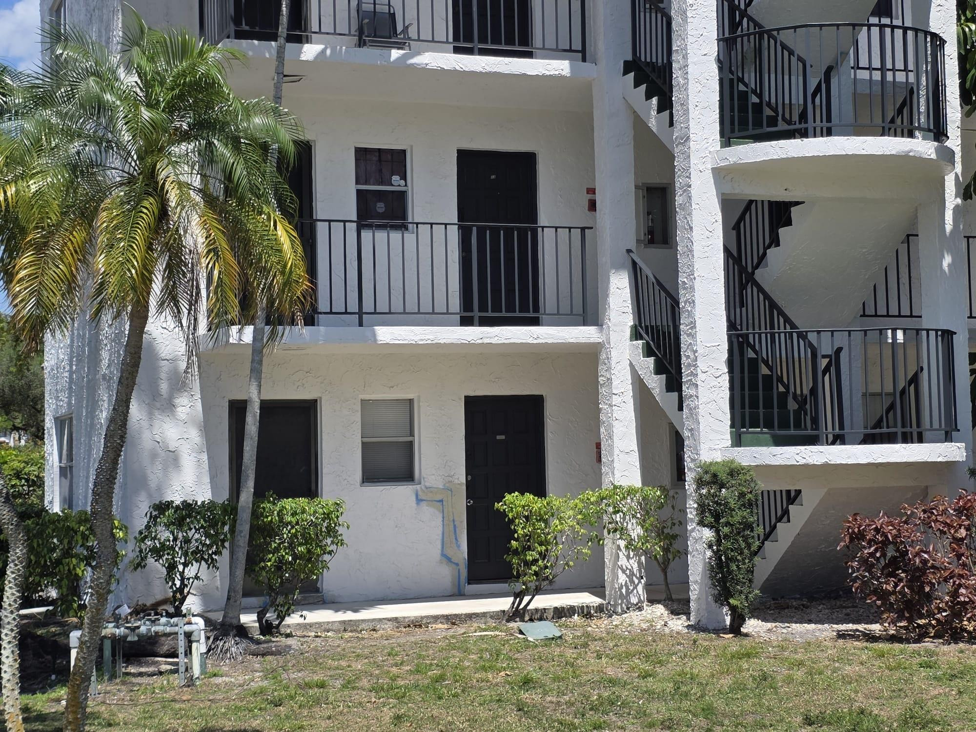 3330 Spanish Moss Terrace 113, Lauderhill, FL 33319, Lauderhill