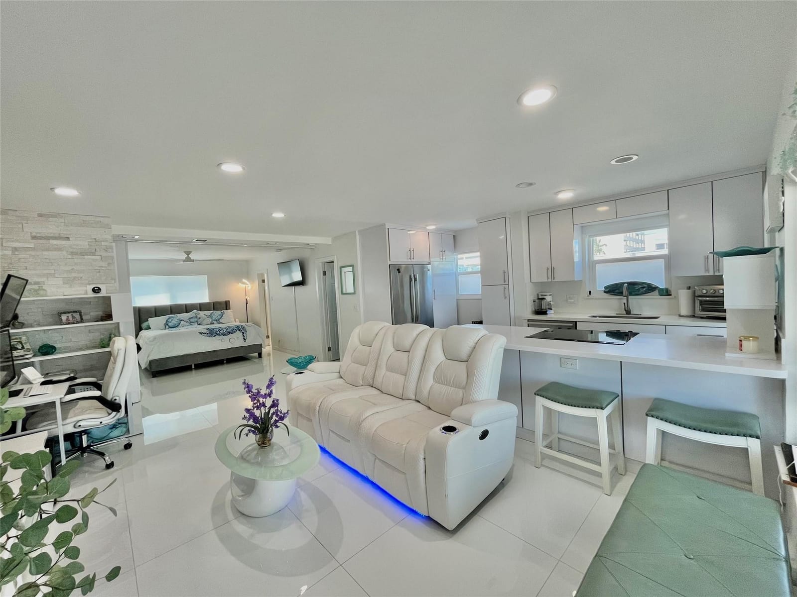 310 S Broadwalk 3b — photo 6