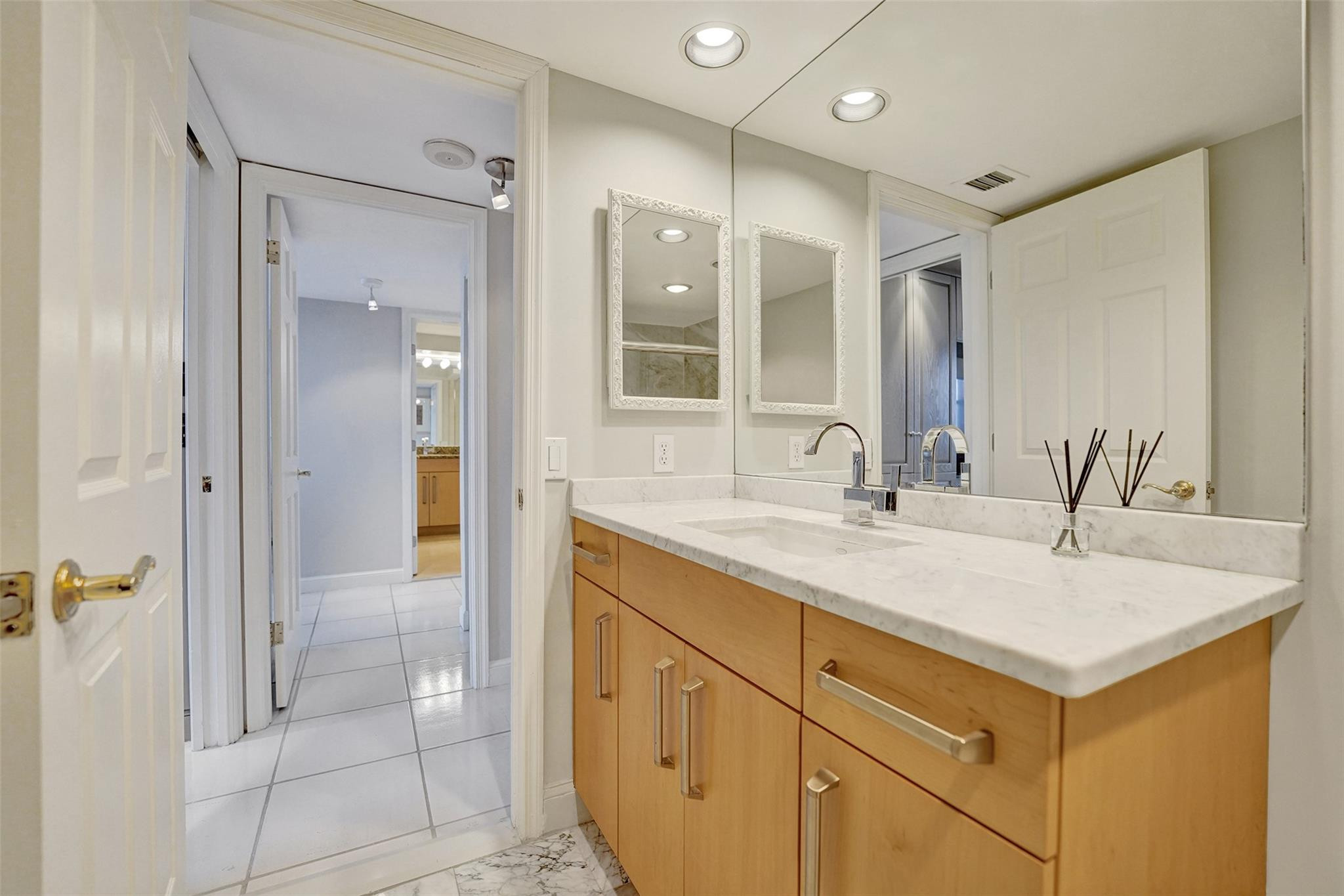 936 Intracoastal Drive 12c, Fort Lauderdale, FL 33304 photo 18