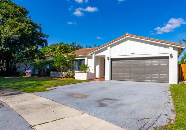 9811 NW 26th Court, sold in Brentwood Village, Coral Springs, FL