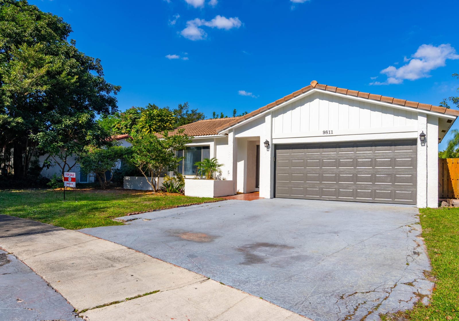 9811 NW 26th Court, Coral Springs, FL 33065