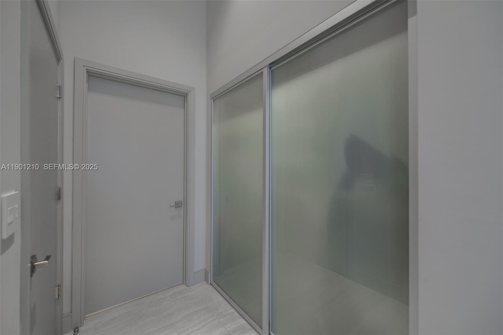 495 Brickell Avenue 2211, Miami, FL 33131 photo 16