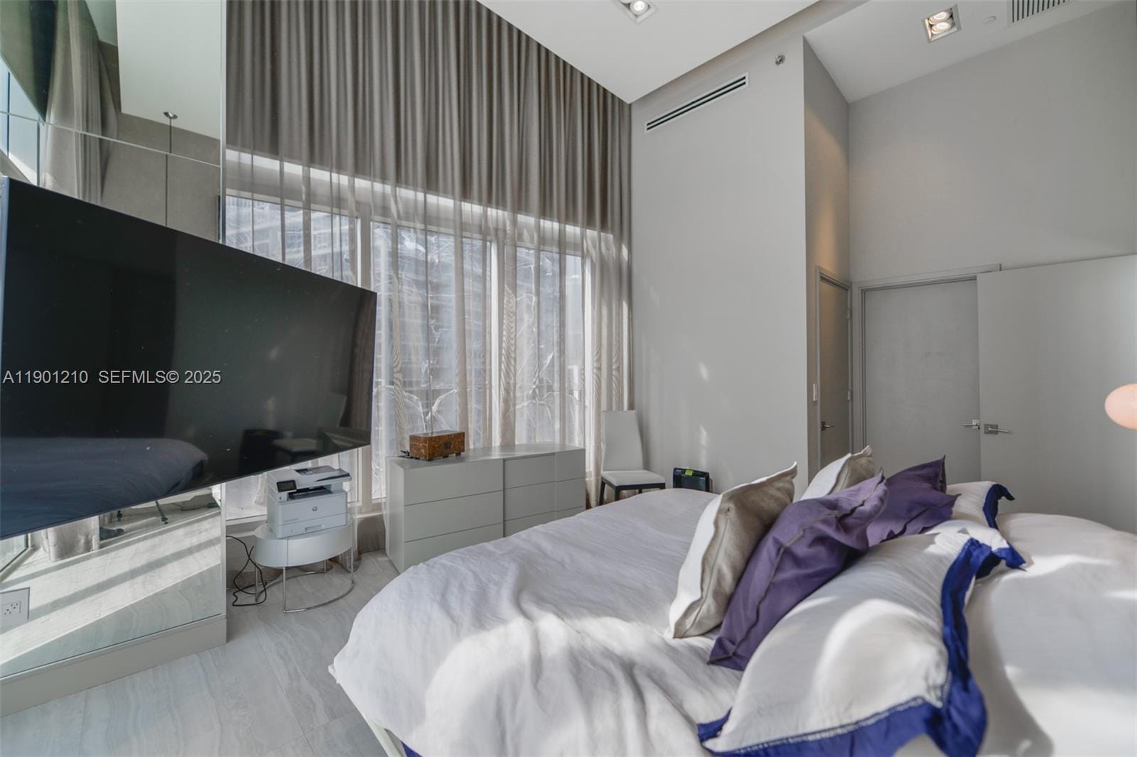 495 Brickell Avenue 2211, Miami, FL 33131 photo 18