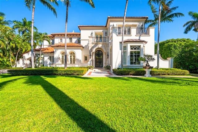1033 Seasage Drive, Delray Beach, FL 33483