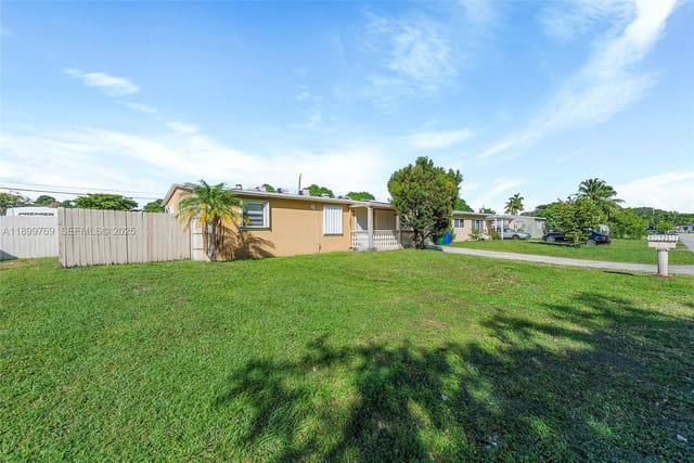 2545 NW 59th Avenue, sold in North Margate, Margate, FL
