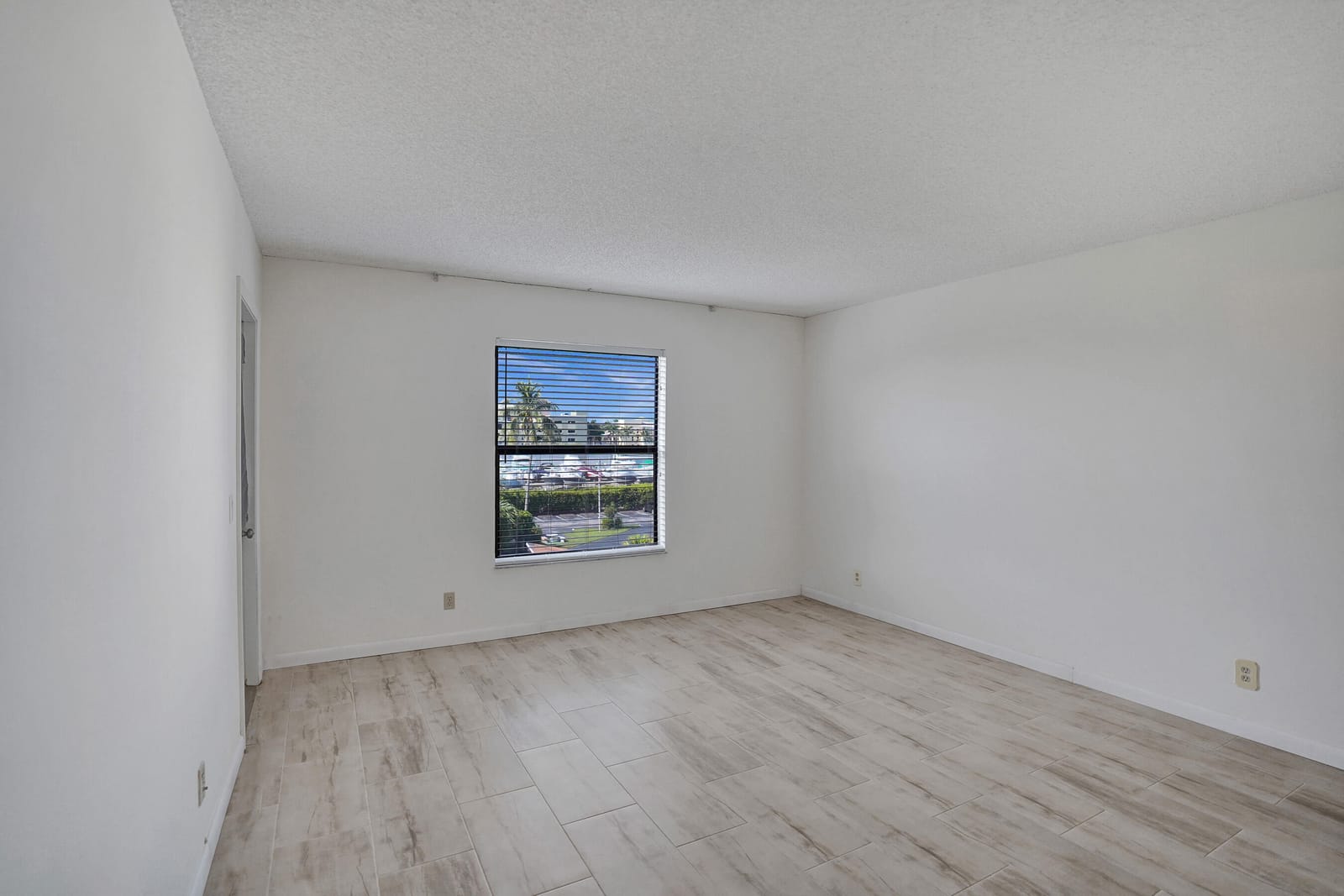 890 N Federal Highway 410, Lantana, FL 33462 photo 26
