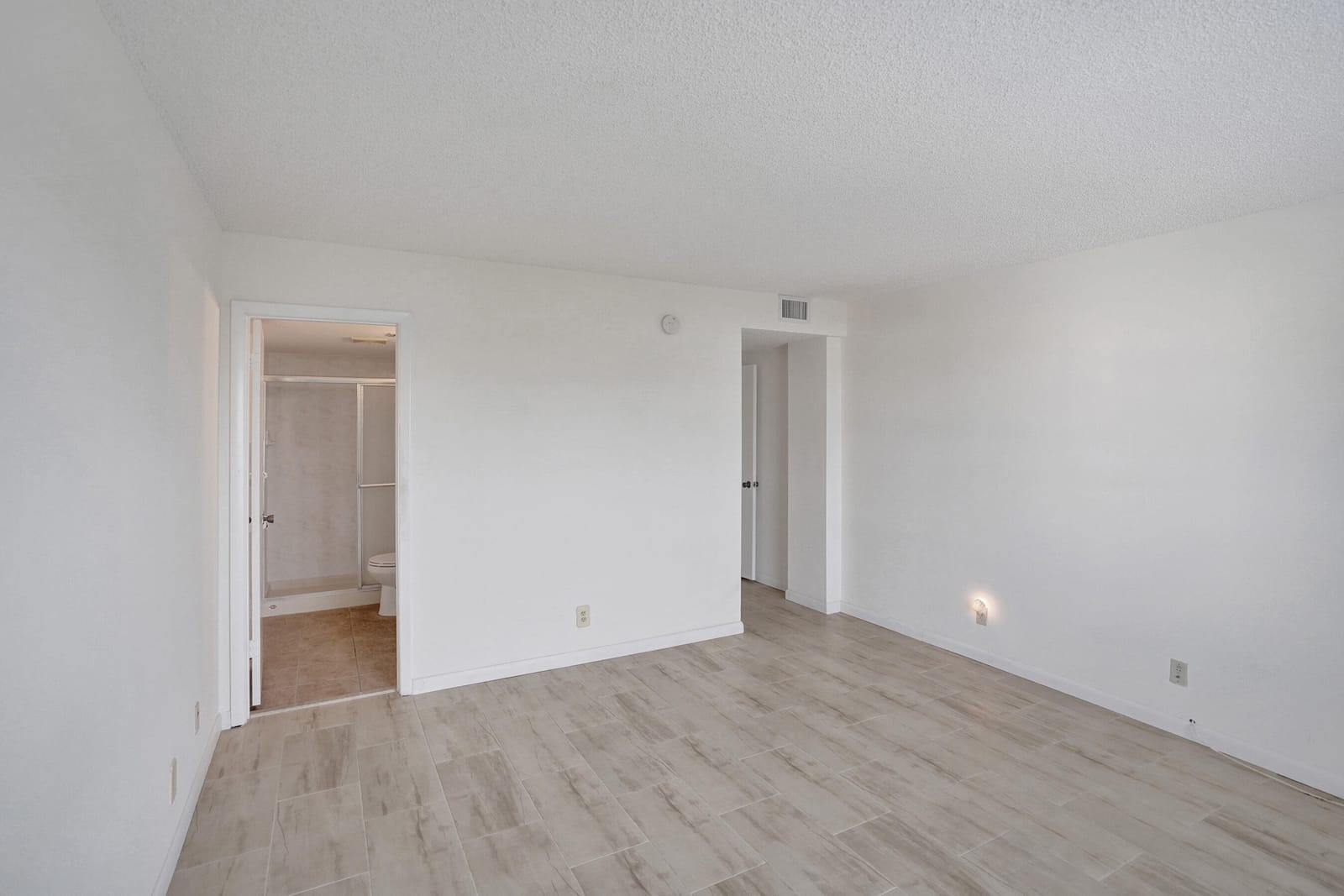 890 N Federal Highway 410, Lantana, FL 33462 photo 28