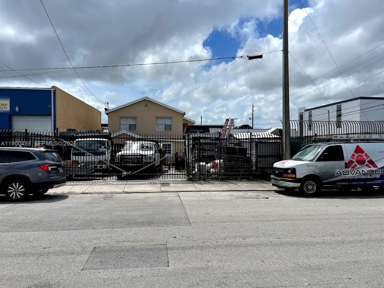 2484 NW 21st Terrace, Miami, FL 33142 photo 9