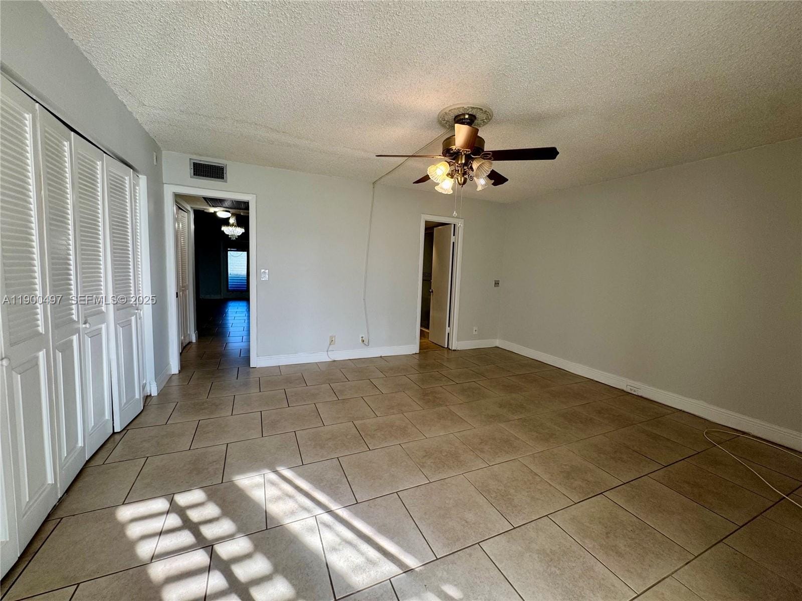 1011 Westbury F 1011 — photo 10