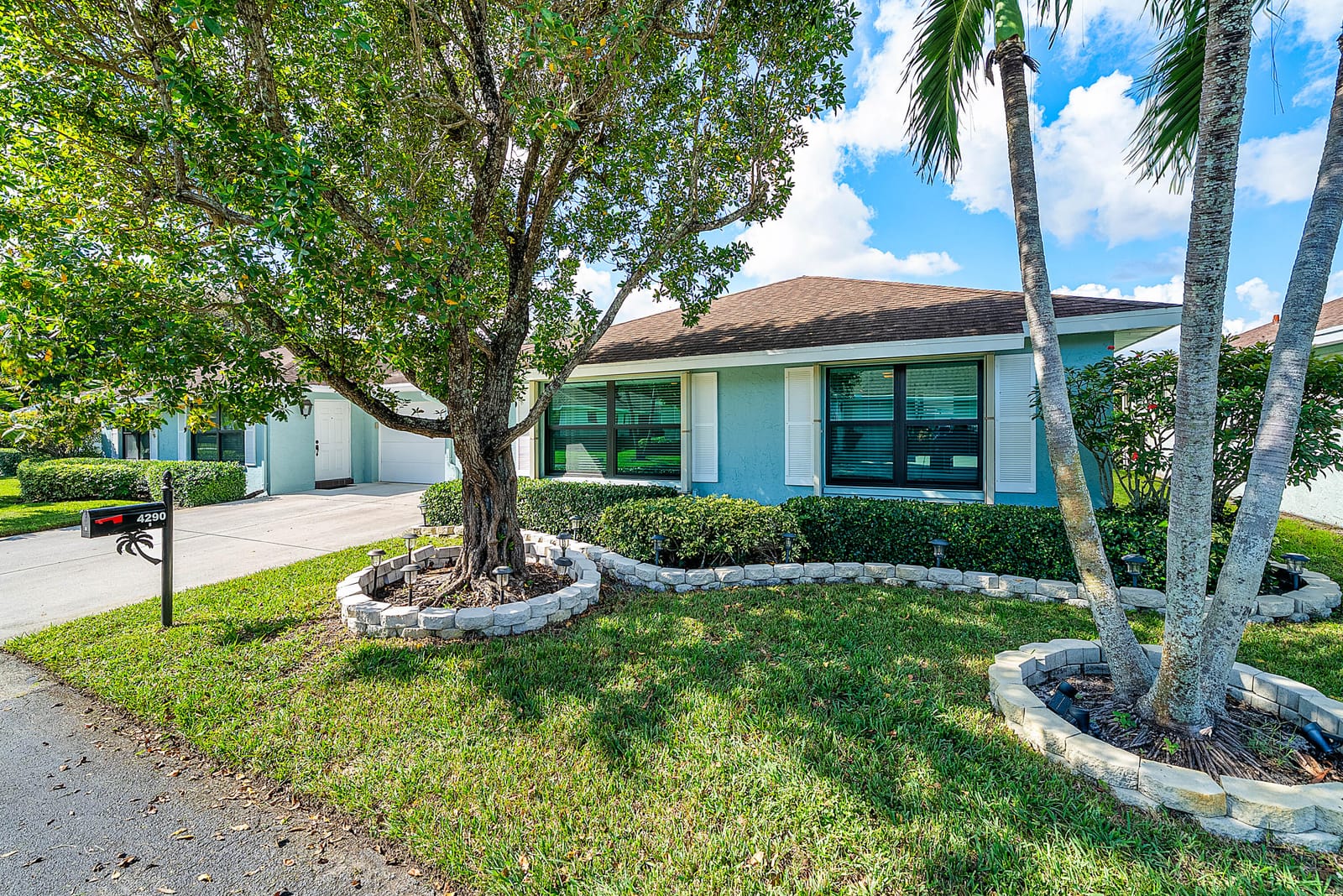 4290 Mango Tree Court B, Boynton Beach, FL 33436 photo 2