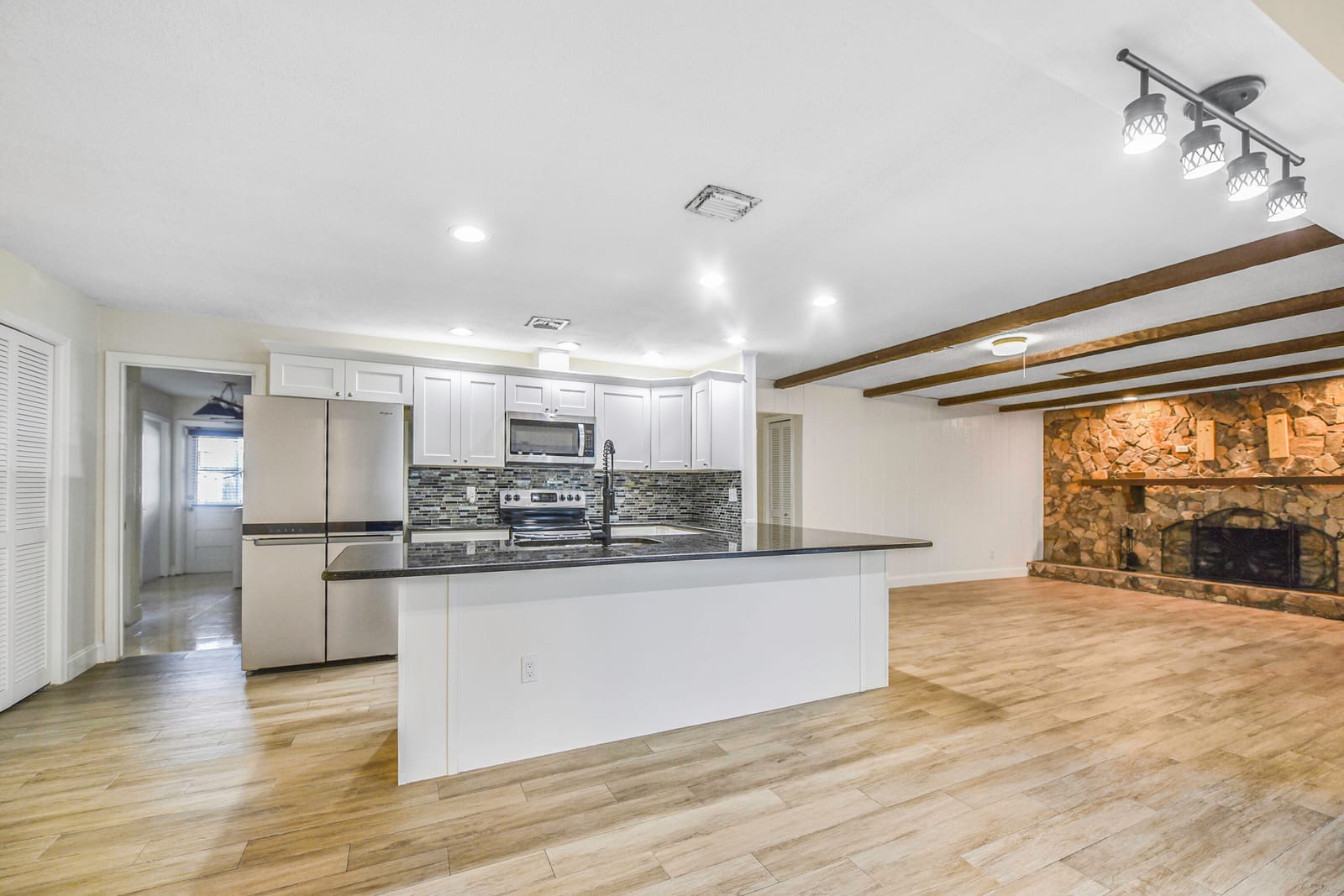 8385 NW 14th Street, Coral Springs, FL 33071 photo 8