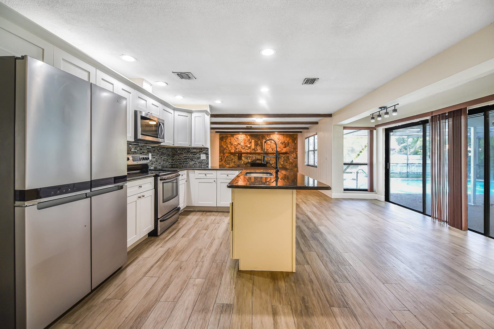 8385 NW 14th Street, Coral Springs, FL 33071 photo 9