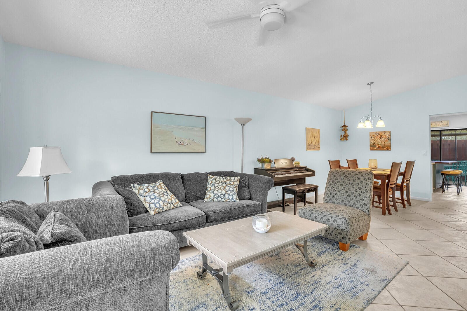 8020 SE Villa Cir — photo 5