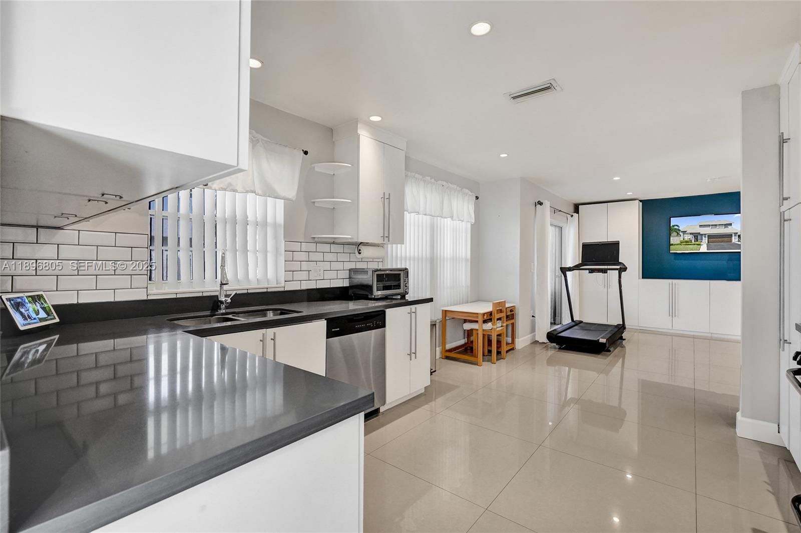 3257 NW 121st Avenue, Sunrise, FL 33323 photo 16