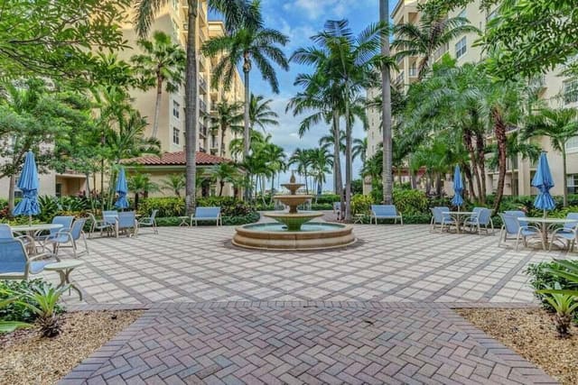 1801 N Flagler Drive 211, West Palm Beach, FL 33407