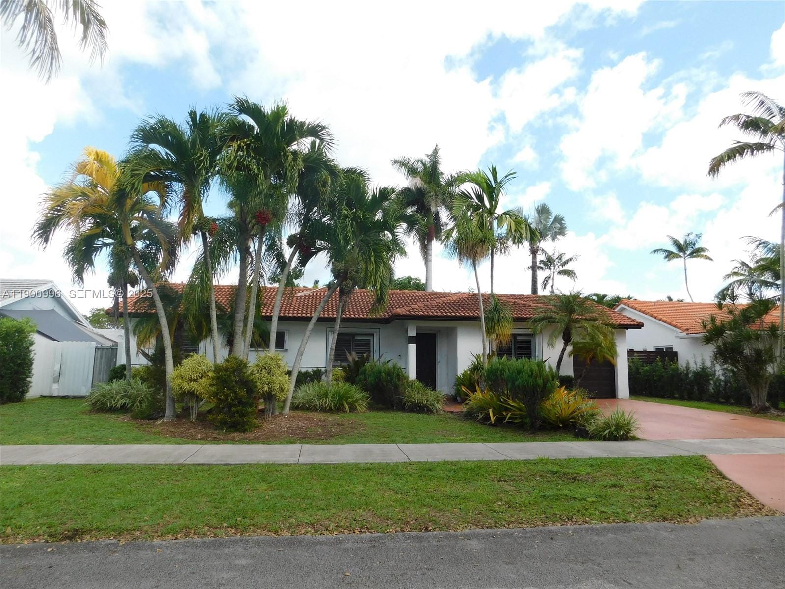 3 bedroom home for sale at 12925 207th, Miami, FL 33177 — $549,987
