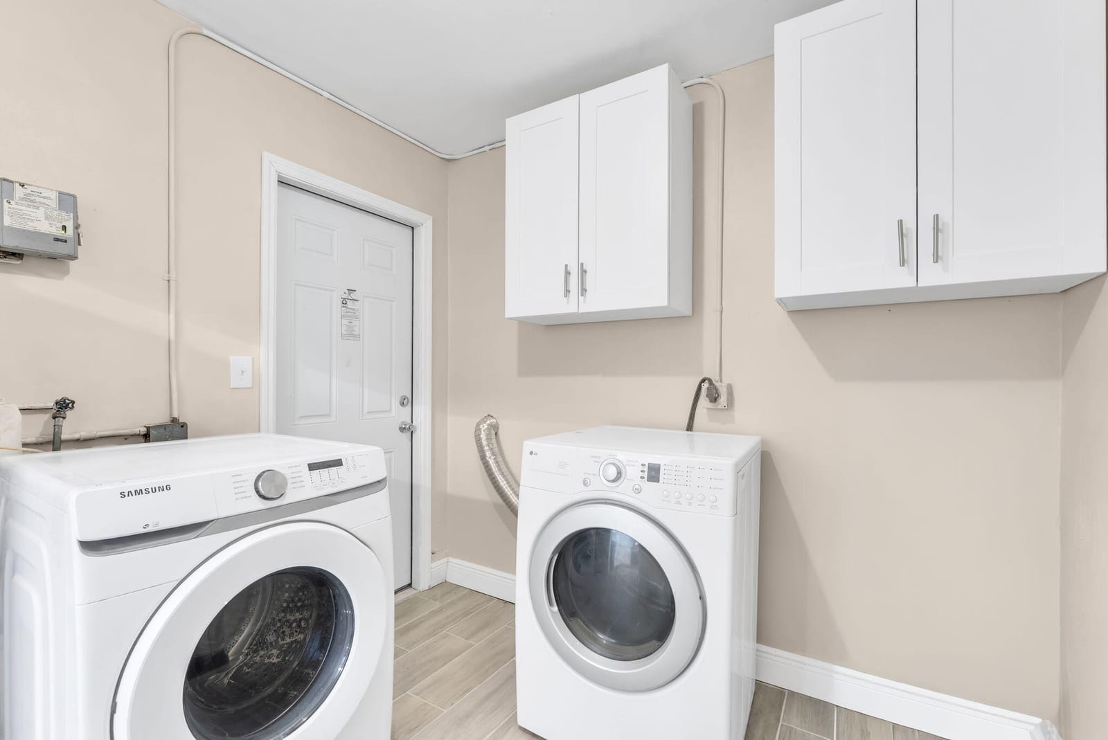 4701 NW 11th Court — photo 4