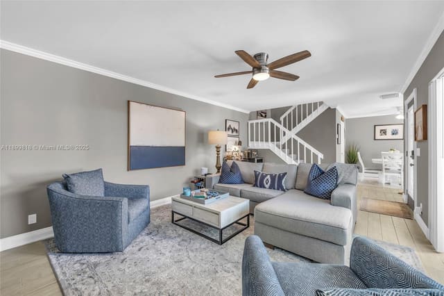 112 Ocean Cove Drive, sold in Ocean Cove, Jupiter, FL
