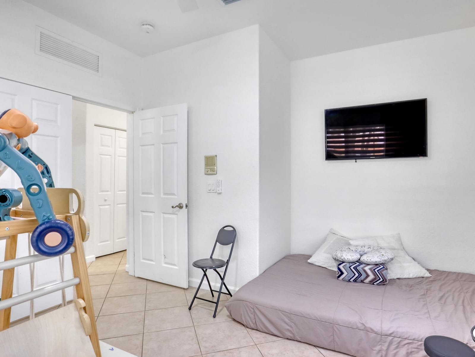 2850 S Oasis Drive — photo 11