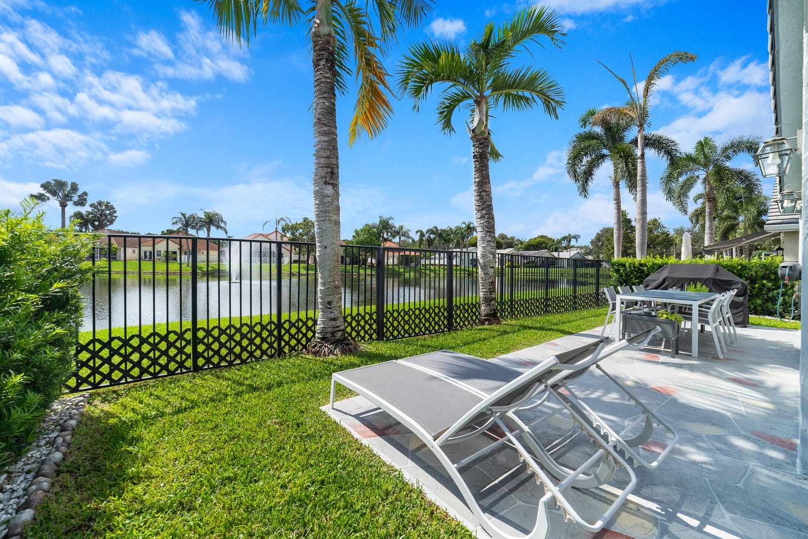 8950 Lake Park Circle N, Davie, FL 33328 photo 30