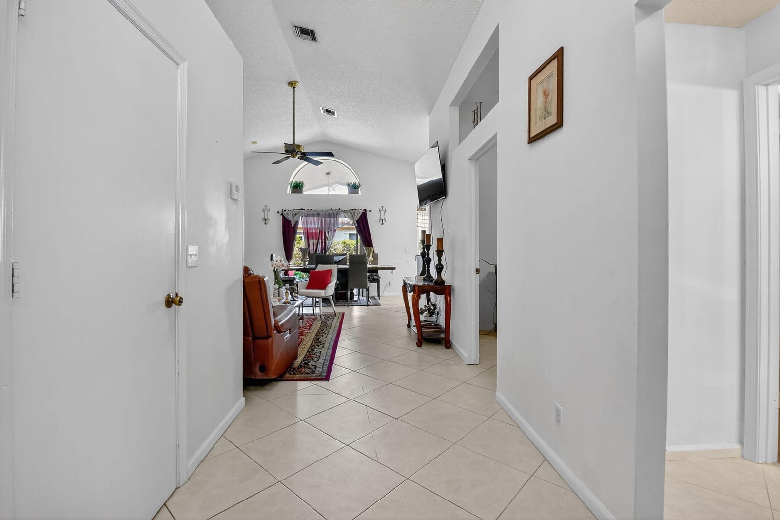 412 Trotters Lane — photo 10