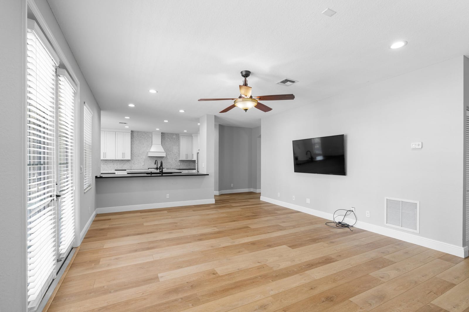 3456 Oakmont Estates Boulevard, Wellington, FL 33414 photo 20