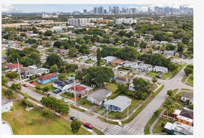 940 NW 67th Street, Miami, FL 33150 photo 27