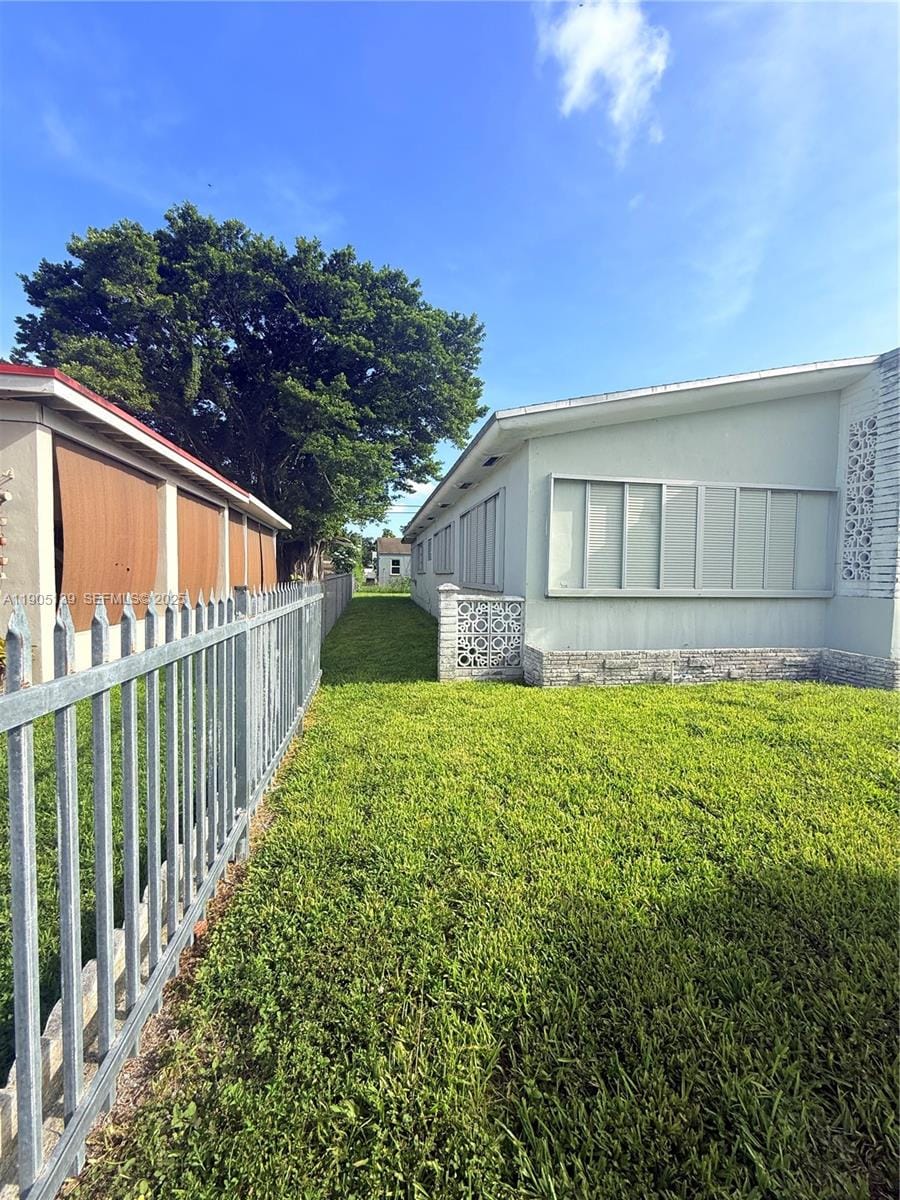 940 NW 67th Street, Miami, FL 33150 photo 4