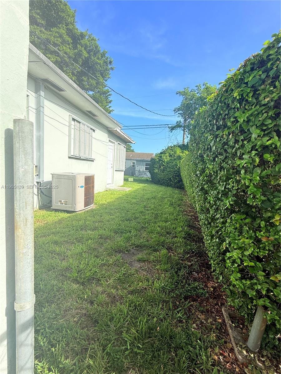 940 NW 67th Street, Miami, FL 33150 photo 5