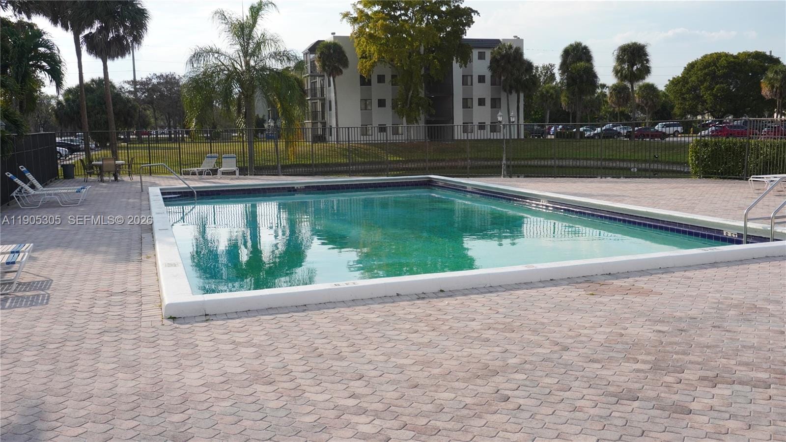 3710 N Pine Island Road 320 — photo 12