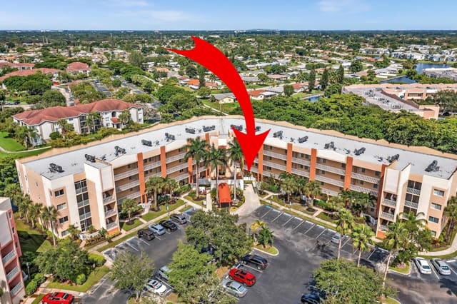 7775 Yardley Drive 110, Tamarac, FL 33321