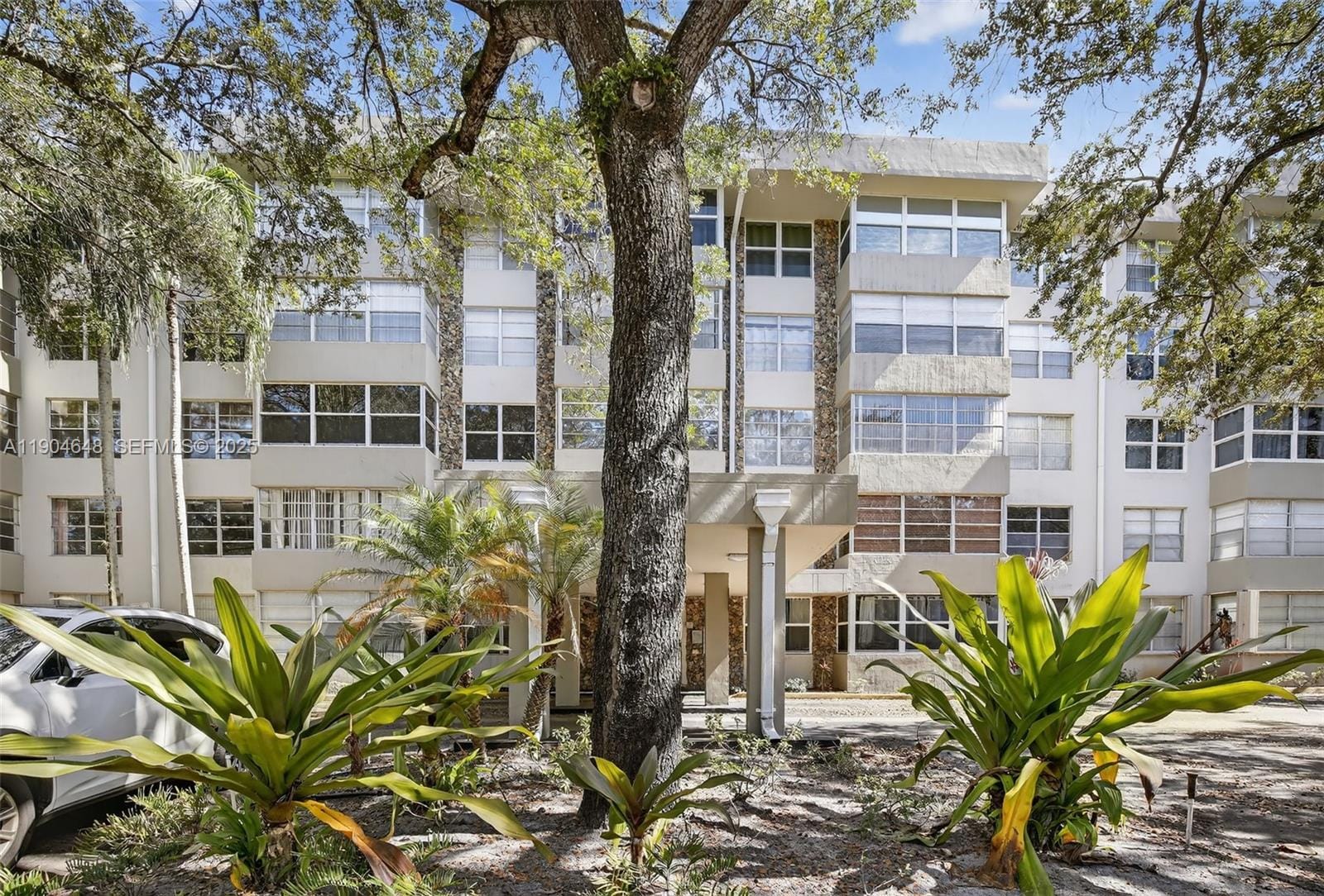 6500 Cypress Road 410, Plantation, FL 33317 photo 28