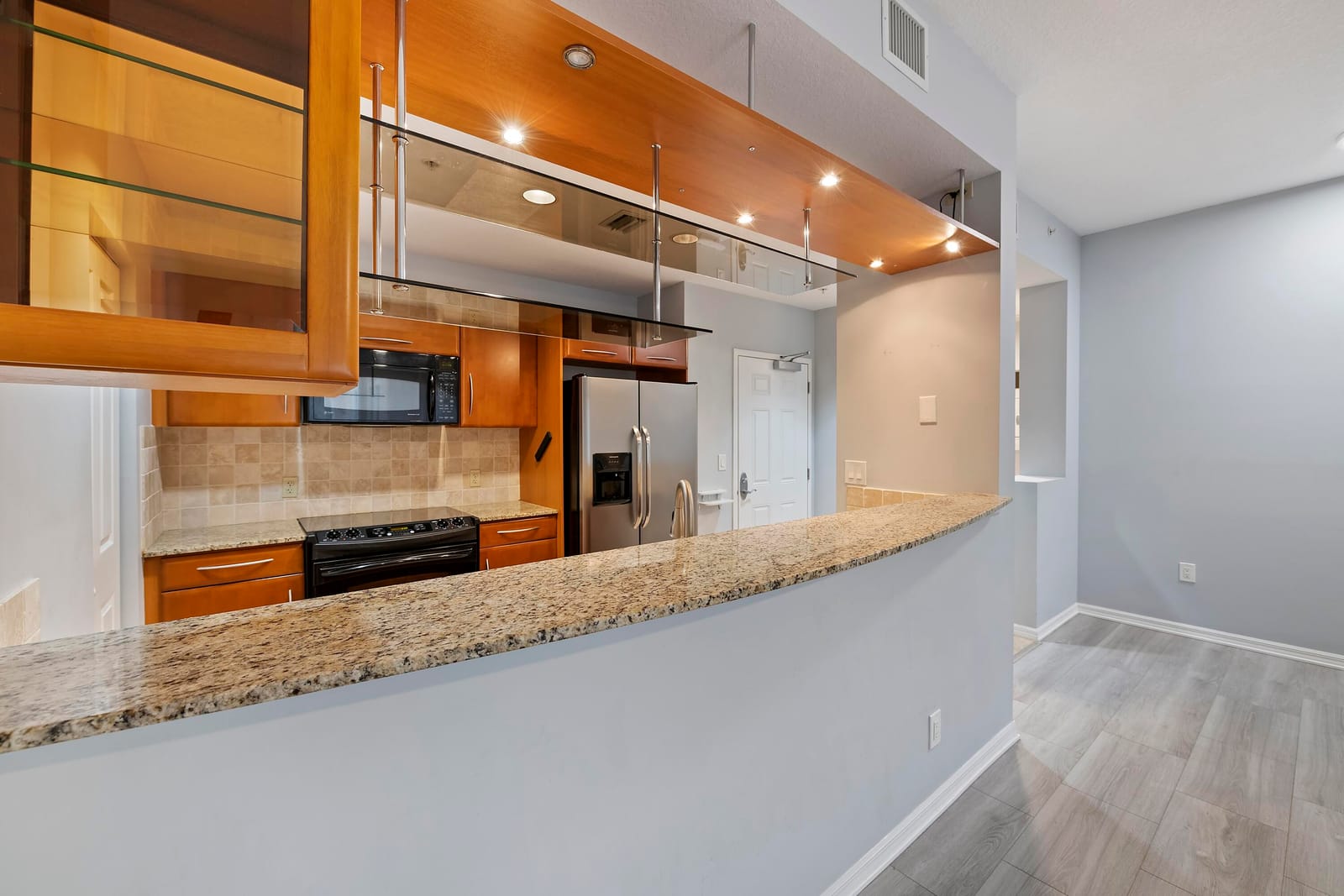 511 Lucerne Avenue 517, Lake Worth Beach, FL 33460 photo 27